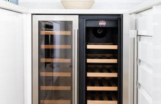 Number 42 by The Butler Collection - Foto 7