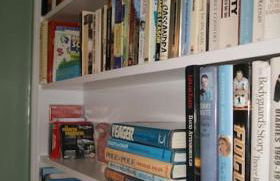 Top Floor at Cantref House - Photo 20