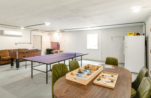 Riverfront Cabin Near Dtwn Pella with Game Room! - Foto 23