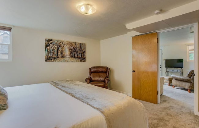 5BR Mnt Viewsdowntown Luxuryfirepit & RV Parking - Photo 12