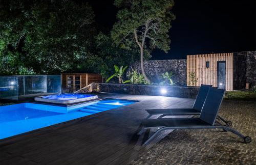 Lotus House - Heated Pool & Jacuzzi near the Beach - Photo 67