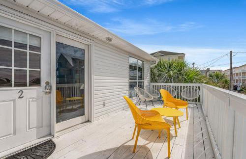 Sunshine House #1-Selfie-Friendly - Steps to Beach - Foto 47