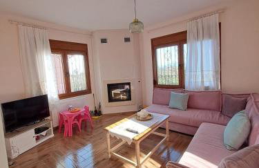 Sea View Maisonette just 250m from the Beach Fully Equipped & Spacious! - Foto 1