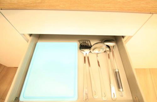 Disponible - Appartement Entier Rénové - Canapé Lit Emma - RERB, 5mn Paris - 2 pers - Parking Rue Gratuit - Tout équipé - 1er étage - 3 - Foto 16