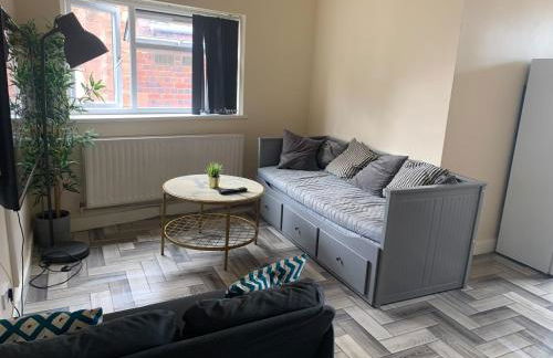 Tudors eSuites - Budget Friendly Apartments - 88H - Foto 1