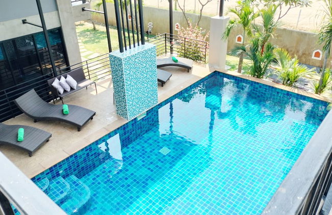 Villa Rajapruek Entire 3 villas 7 bedrooms near airport - Foto 39