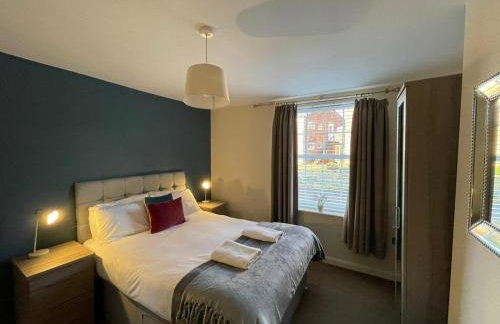 Large Apartments next to East Midlands Airport with Free Gated Parking! - Photo 67