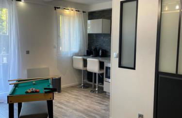 T2 rénové, jaccuzi, sauna, sièges massants, jardin, parking, métro - Foto 29