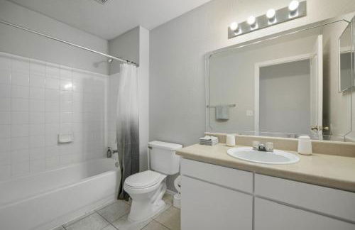 Spacious 2BR with Open Layout - Foto 4
