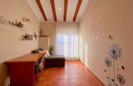 Pet friendly villa 10 minutes from the beach - Photo 3