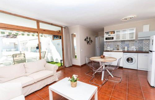 Golden Sunny View Apartment - Photo 19