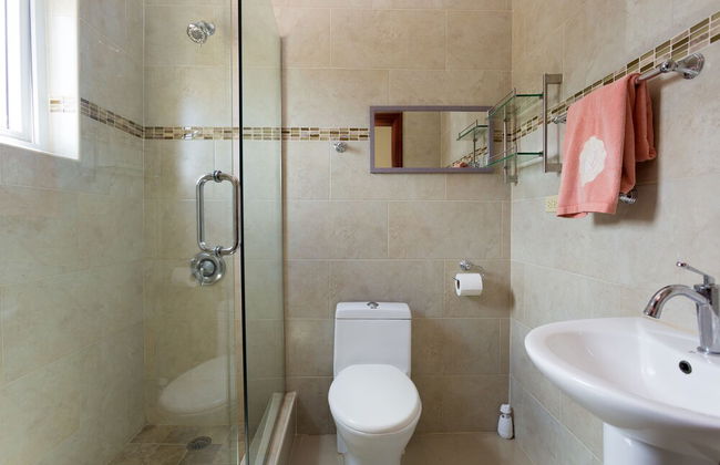 New Kingston Guest Apartment at Inglaterra I - Foto 27