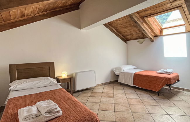 Sambucco (SBO102) - Foto 12