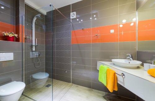 Superb Beachfront Luxury Seaview with Private Beach - Photo 53