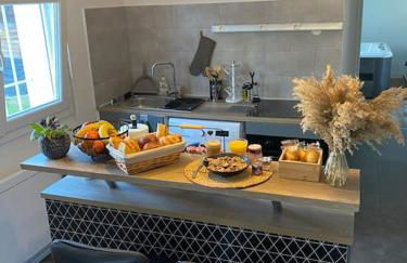 SPA jardin privé T3 indépendant dans Villa - Foto 8