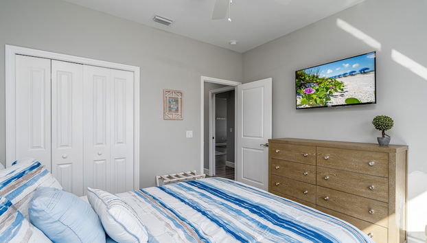 Beautiful New Build Private Pool Home On The North End Of Fort Myers Beach! 3 Bedroom Home by RedAwning - Foto 5, Habitación