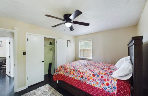 Pine Forest Zen Cottage - 10 Min to Fort Bragg - Foto 17