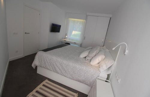 Apartamento 2 dormitorios con piscina y jardín - Apartamentos Montesomo - Foto 15