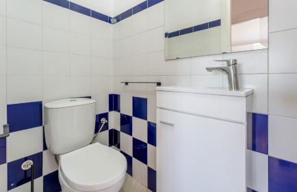 Stylish 3 BDR Retreat with Pool by LovelyStay - Foto 26