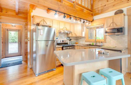 Sawyers Cabin with Hot Tub in Blue Ridge Mtns! - Foto 5