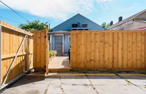 Shotgun Craftman House with Private Patio - Foto 23