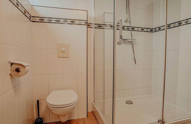 Nice Houseboat with Dishwasher near Amsterdam - Foto 22