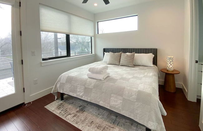 Modern Home Near the University of Texas - Foto 12