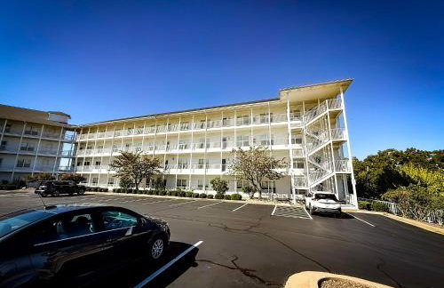 Sunshine&Shoreline-LakefrontDog Days Condo 3BD2BA - Foto 40