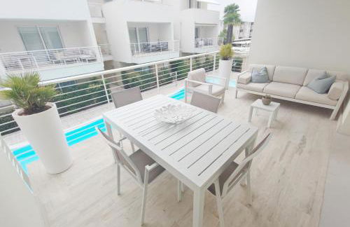 Wave Resort - Photo 31