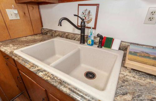 Private w Screened Porch Deck & Pet-Friendly - Foto 22