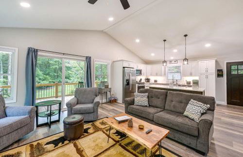 Creekside Cabin in Franklin about 8 Mi to Downtown! - Foto 5