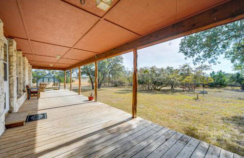 Pet-Friendly Hill Country Retreat with Deck! - Photo 23