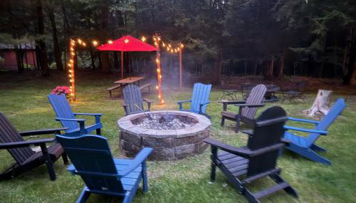 Bethel Escape Hot Tub 4 beds Game Room and Fire pit Fully Stocked Kitchen - Foto 5