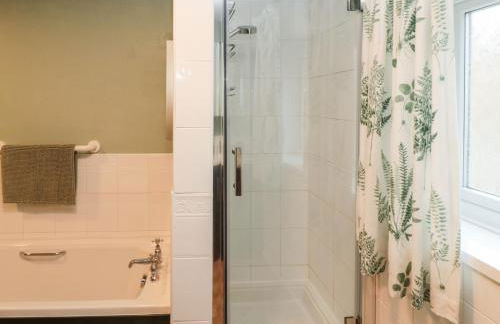 Bonnie's Retreat - Photo 38