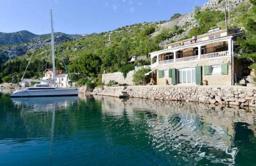 Apartments by the sea Lukovo Sugarje, Karlobag - 21469 - Foto 1