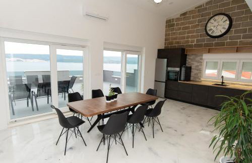 Exclusive Villa Almissa with swimming pool and sea view - Foto 8