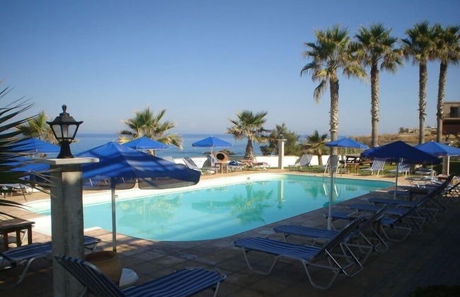 Sun Camero Apartments - Photo 1