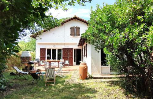 Villa landaise à Petit-Piquey, proche commerces, accès Bassin d'Arcachon - FR-1-736-29 - Photo 1