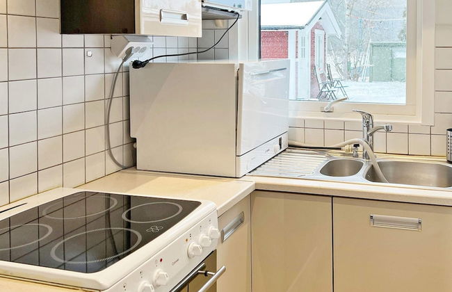 4 Person Holiday Home in Uttran - Photo 4