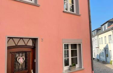 Uriges Ferienhaus in der Altstadt von Saarburg mit Sauna, Kinderspielecke, 1000Mbit Wlan, 1 Minute vom Wasserfall entfernt - Foto 4