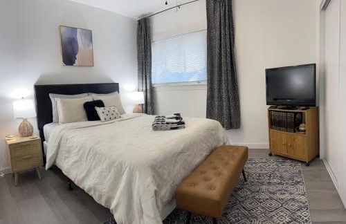 3-Minute JBLM Spacious & Cozy 4BR 2BTH Huge Yard - Foto 7