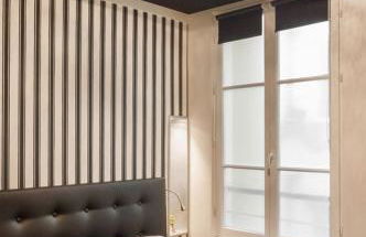 Two Bedroom Luxury Apartment - Balcony with View of Notre Dame - Foto 36