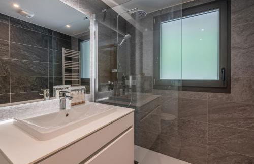 Appartement moderne à Chamonix avec parking et wifi - FR-1-343-265 - Photo 12