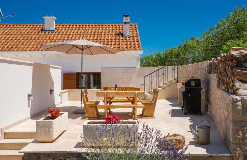 Unique Villa Pietra with heated private pool - Foto 18