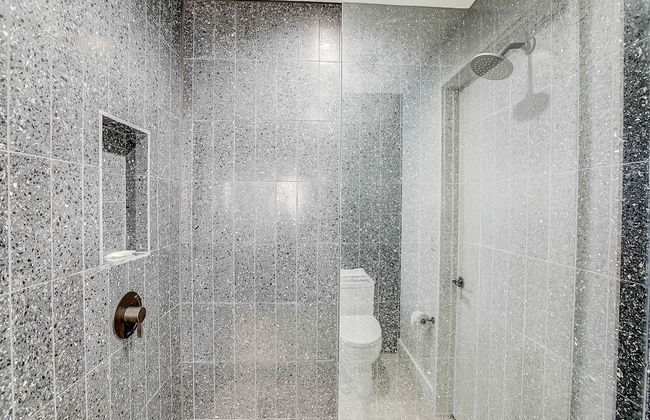 Luxury Stay on Rainey St - Foto 25