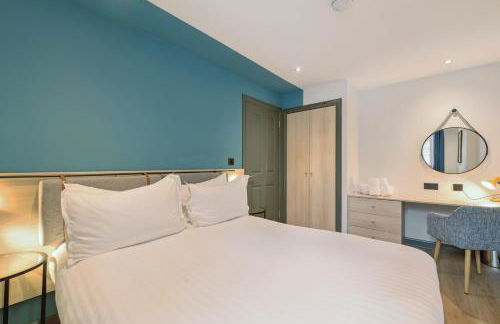 Holyrood Aparthotel - Photo 110