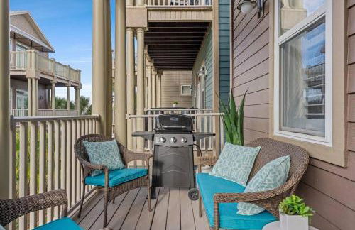 Modern Beach Haüs 4 min walk to beach w/ pool BBQ - Foto 28