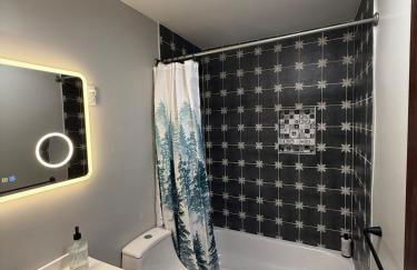 Luxury Mountain Villa - 3 bedroom, hot-tub, fire-pit - Foto 10