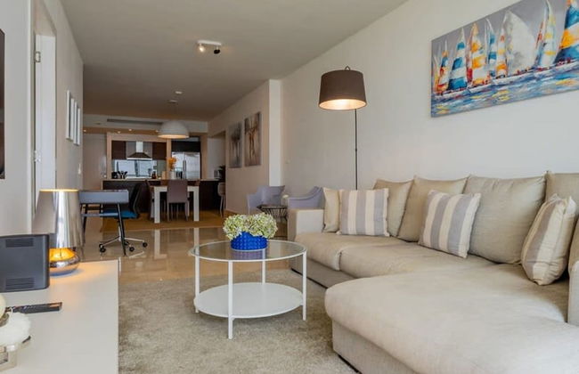 w Amazing 1BR With Balcony in YOO - Foto 5