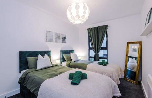 Spacious Deansgate Apartment, Free Park, Sleeps 8 - Foto 19